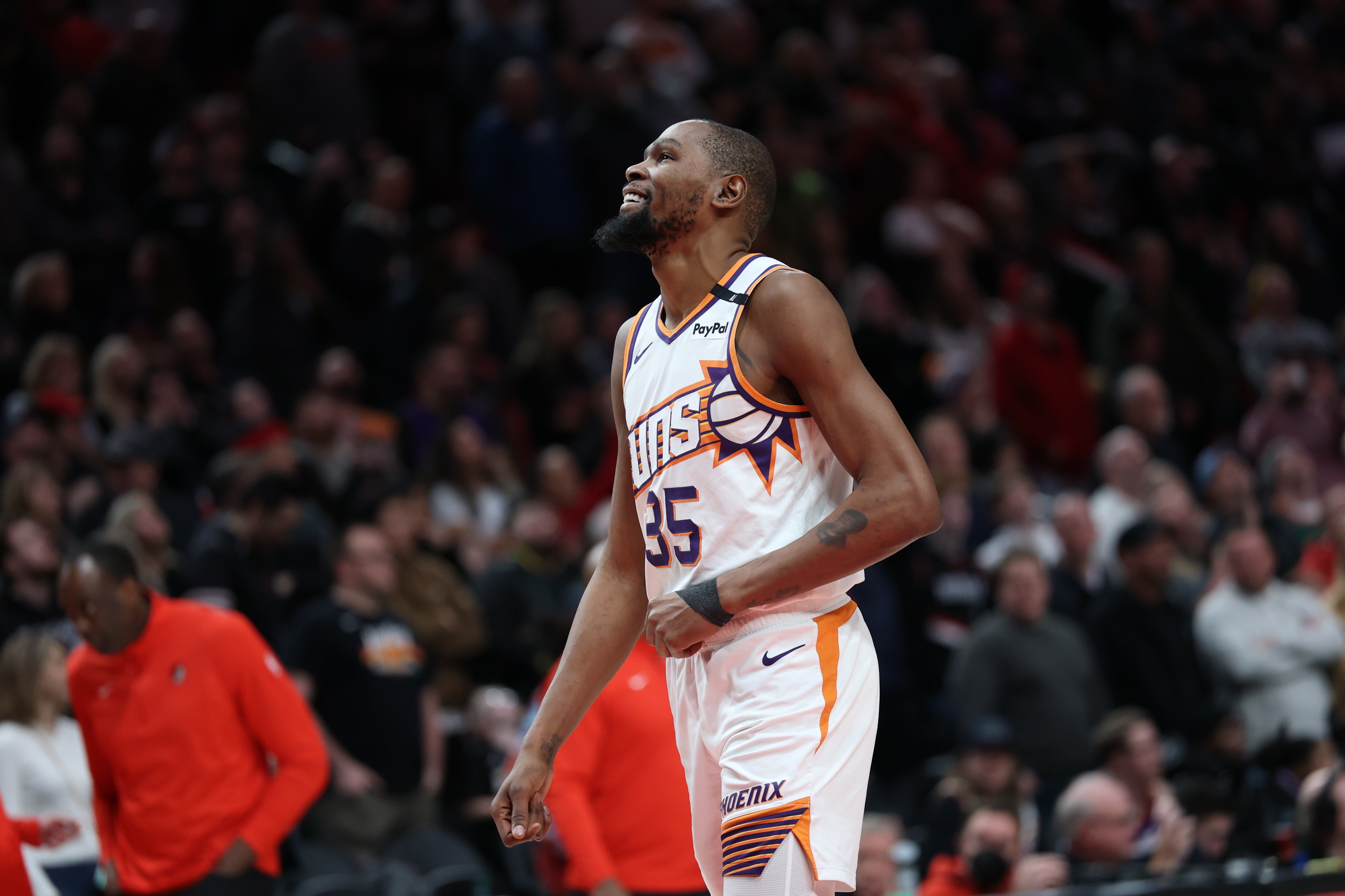 KD:若全明星有1V1我会参加 但我不保证能赢塔图姆&欧文等人
